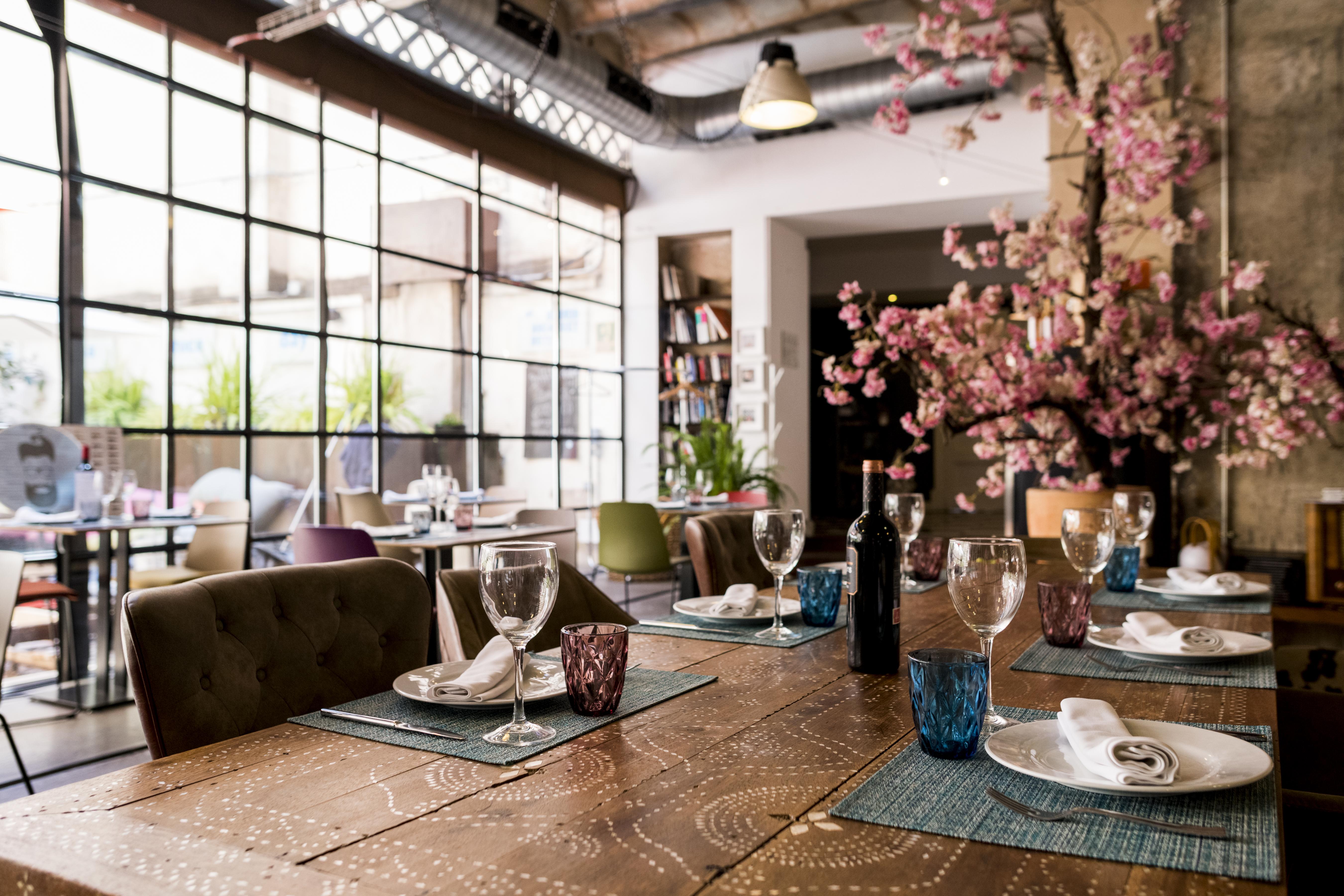 Brondo Architect Hotell 4*
