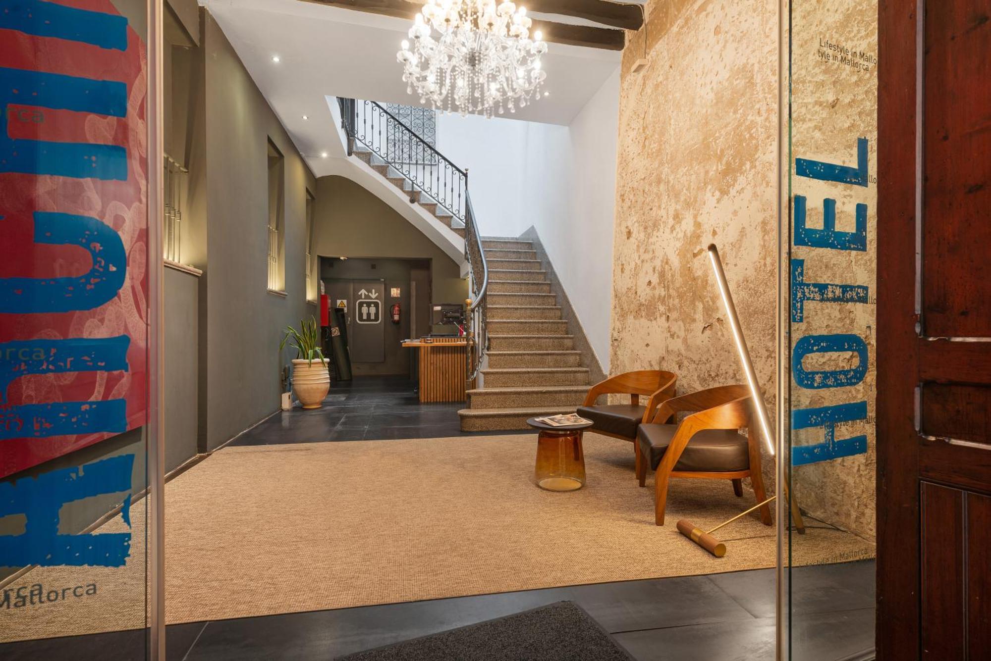 Hotell Brondo Architect 4*