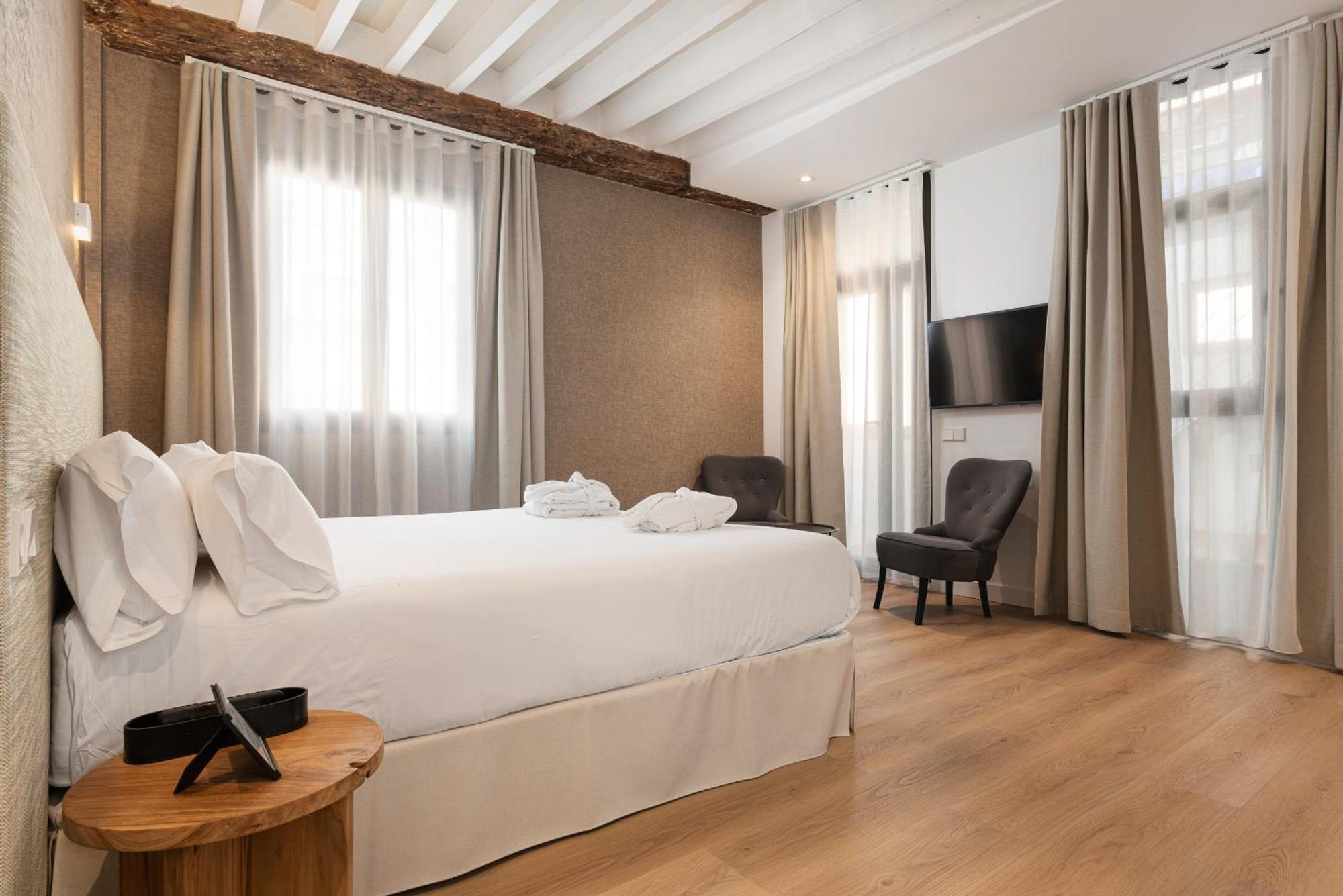 Brondo Architect Hotell