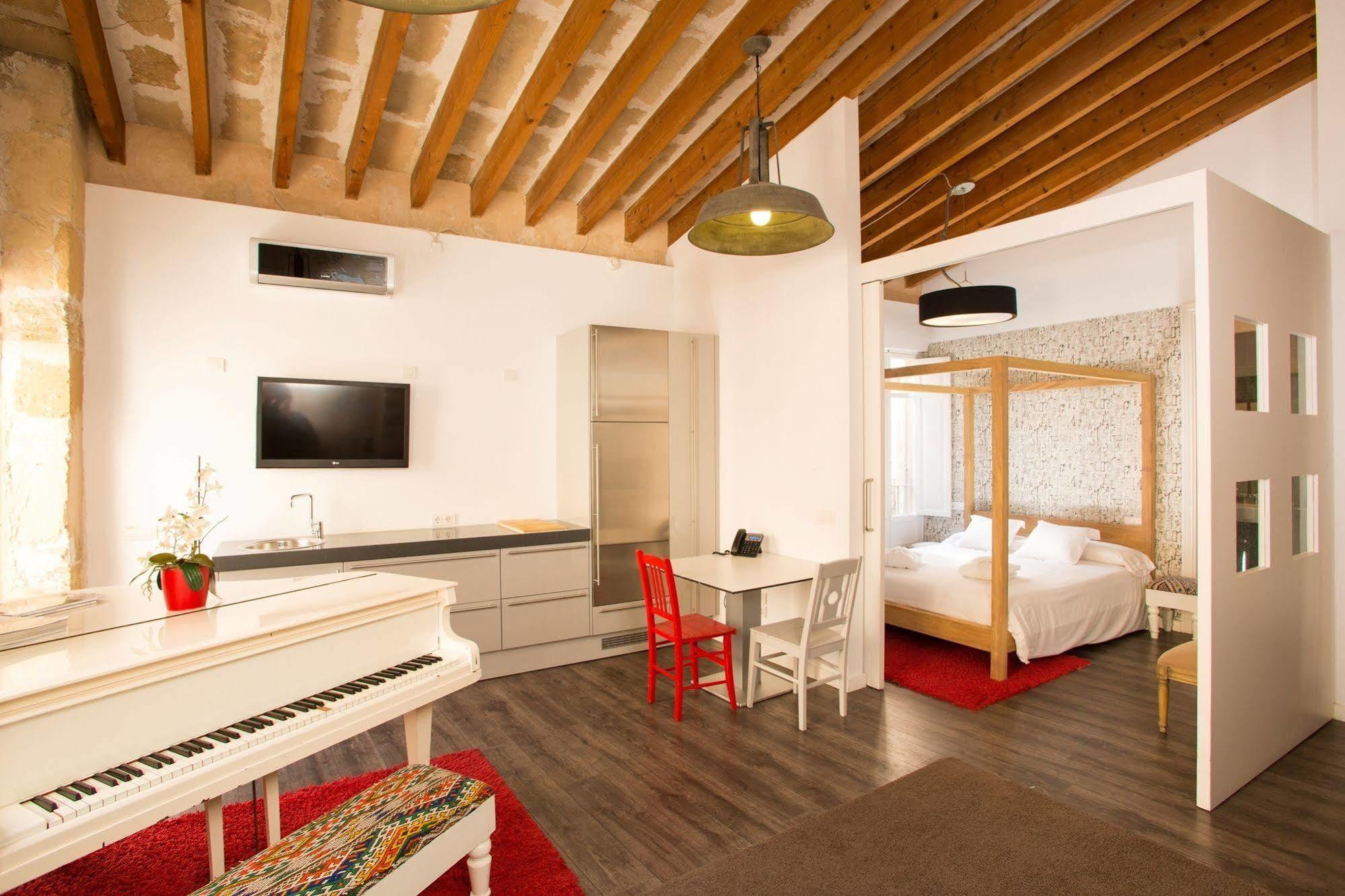 Hotell Brondo Architect 4*